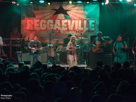 ReggaevilleEasterSpecial_BackstageMunich_2023_by_RUNE_FLEITER_030