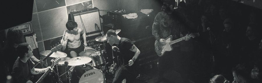 Touché Amoré Live im Skaters Palace Münster 2017