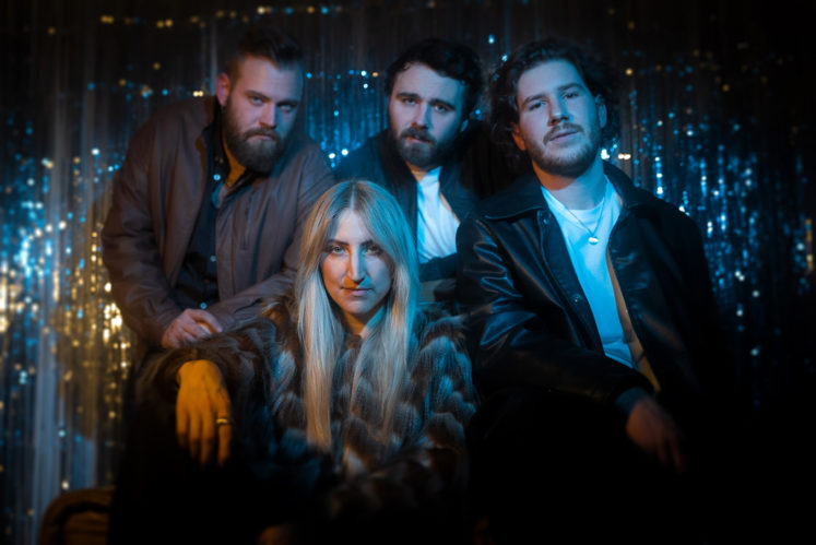 Musik zum Wochenstart: Junipa Gold - When The Kingdoms Collide - Photo: Philipp Mück